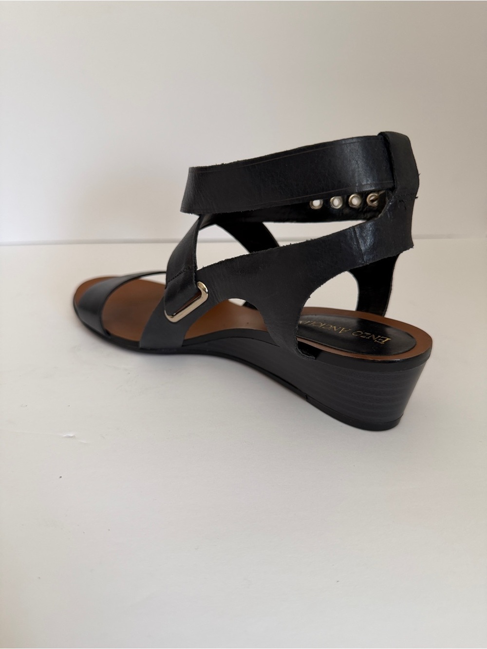 Enzo Angiolini Black Strappy Wedge Sandals - Picture 4 of 11